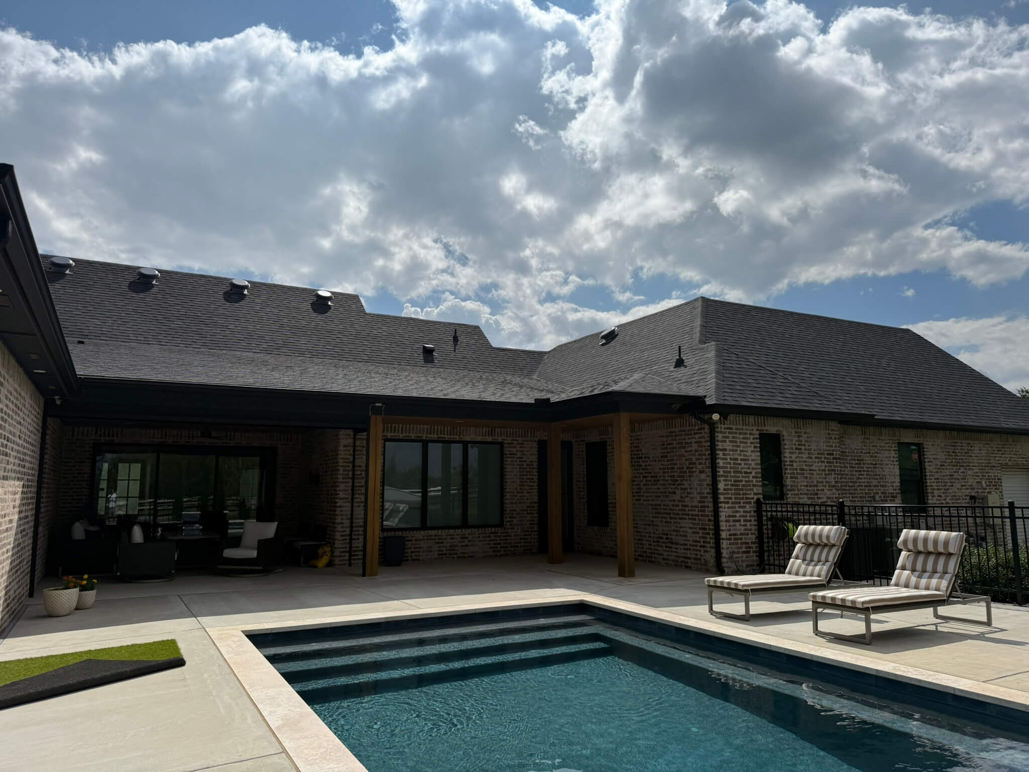 Exterior painting project in Yukon Oklahoma